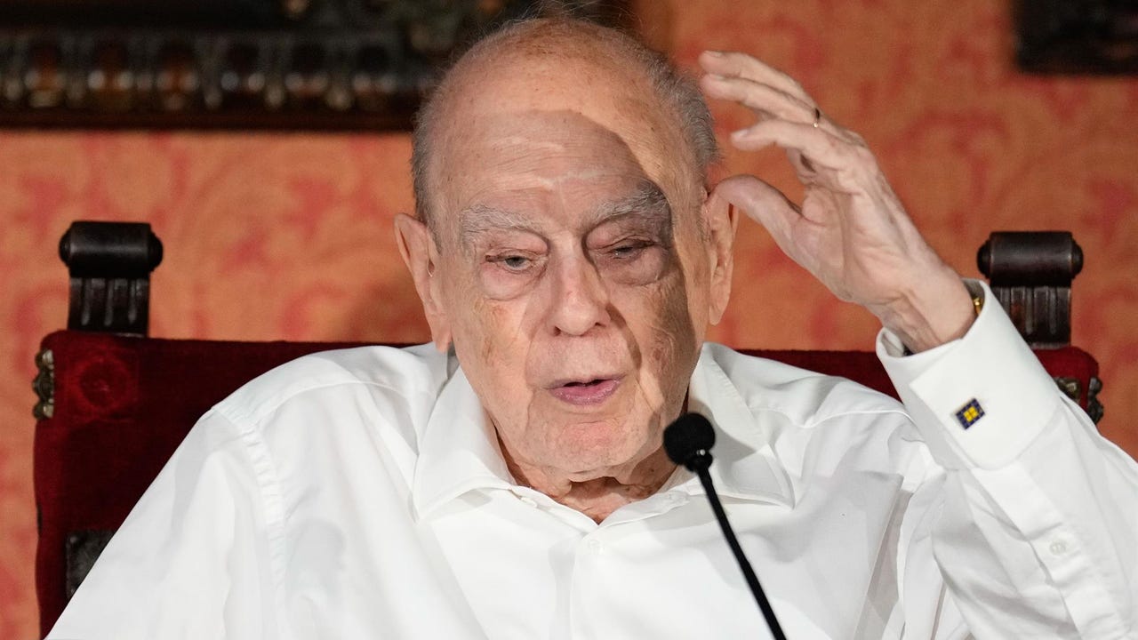 Jordi Pujol, ingresado en un hospital de Barcelona por una neumonía a las puertas de su juicio