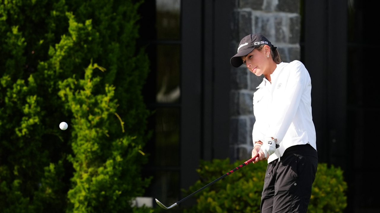 Kai Trump, la nieta de Donald Trump, debuta en la Liga de Golf de Estados Unidos con el impulso de Tiger Woods