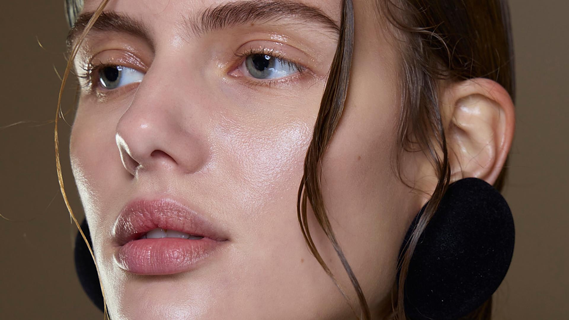 Bálsamos labiales que funcionan: adiós labios secos