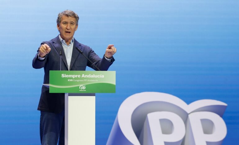 pide evitar «carambolas» en Andalucía mientras negocia con la ultraderecha en Valencia