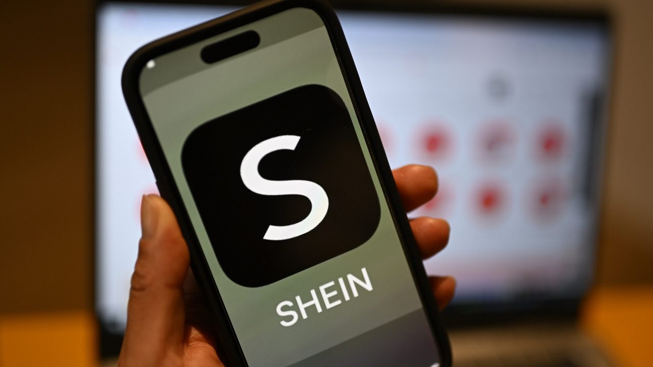 Francia suspende el acceso a Shein tras la polémica por la venta de muñecas sexuales con apariencia de niñas