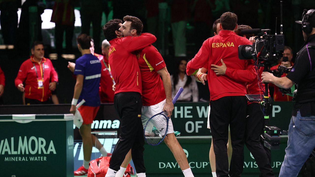 España remonta ante República Checa y se mete en las semifinales de la Copa Davis