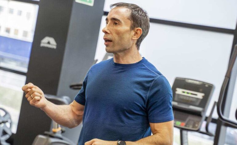 “Imagina que lees un libro especial en el que no puedes volver la página atrás. ¿Con cuánta atención lo leerías? Pues eso es la vida”