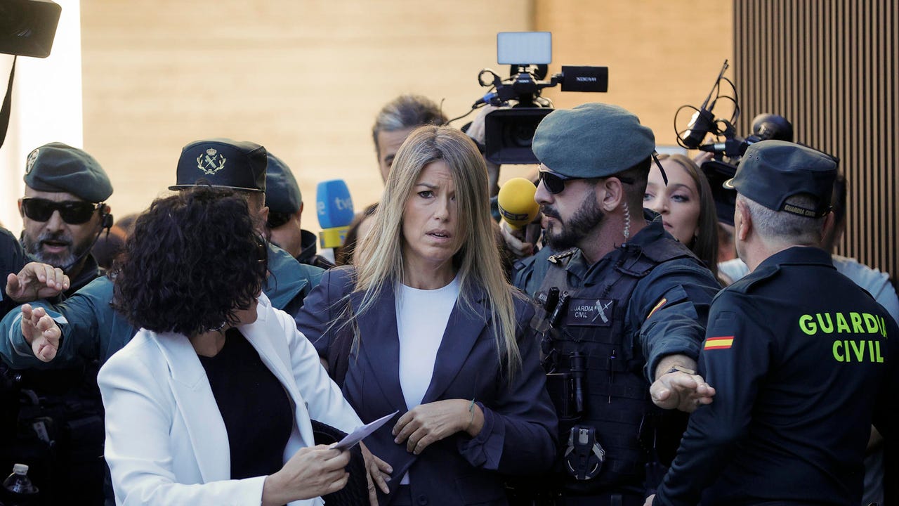 La jueza de la DANA pide el ticket al parking donde Mazón se despidió de Vilaplana tras comer en ‘El Ventorro’