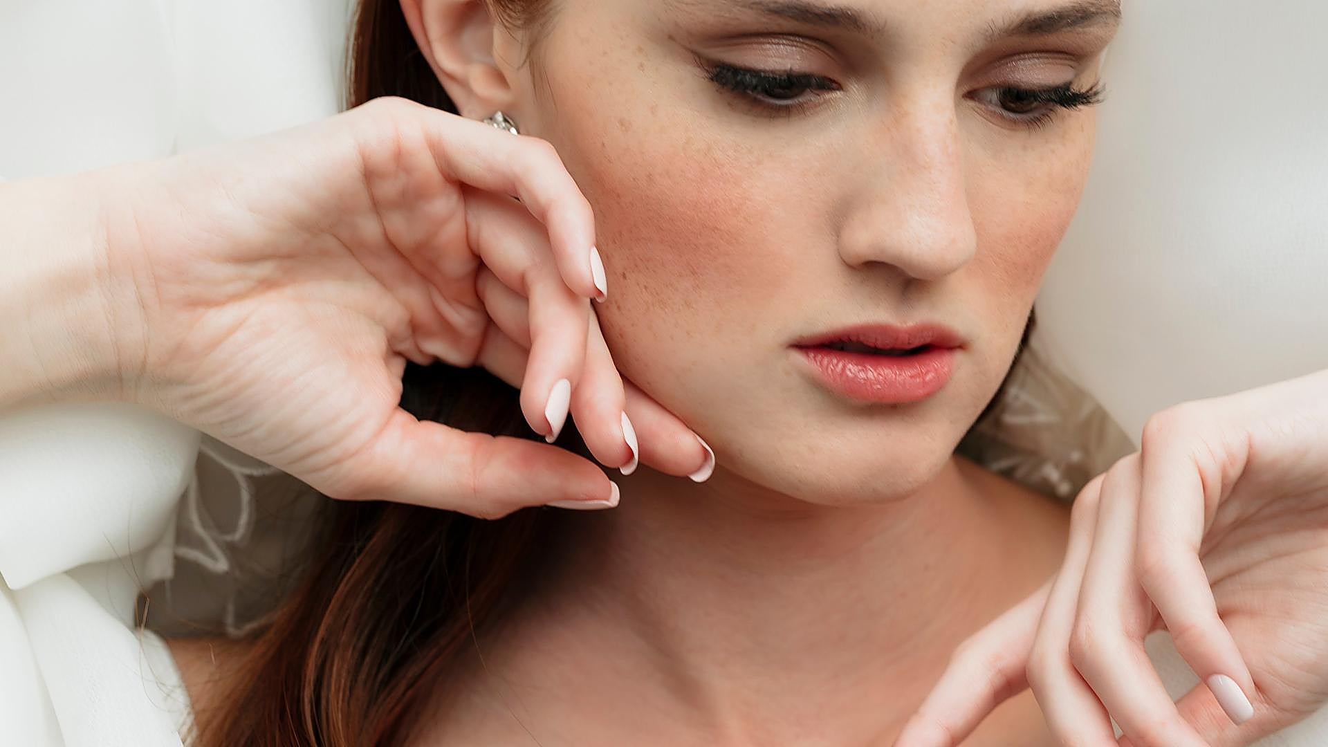 Las manos sufren mucho con el frío: las cremas más efectivas que reparan en poco tiempo