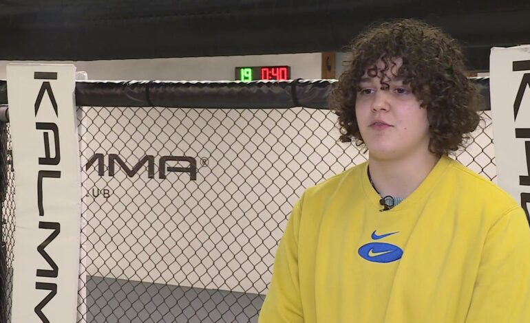 Merche García, la joven de 17 años que sueña con llegar a la UFC