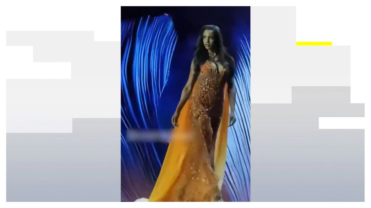 Miss Jamaica, evacuada en camilla tras sufrir esta aparatosa caída en la gala de Miss Universo 2025
