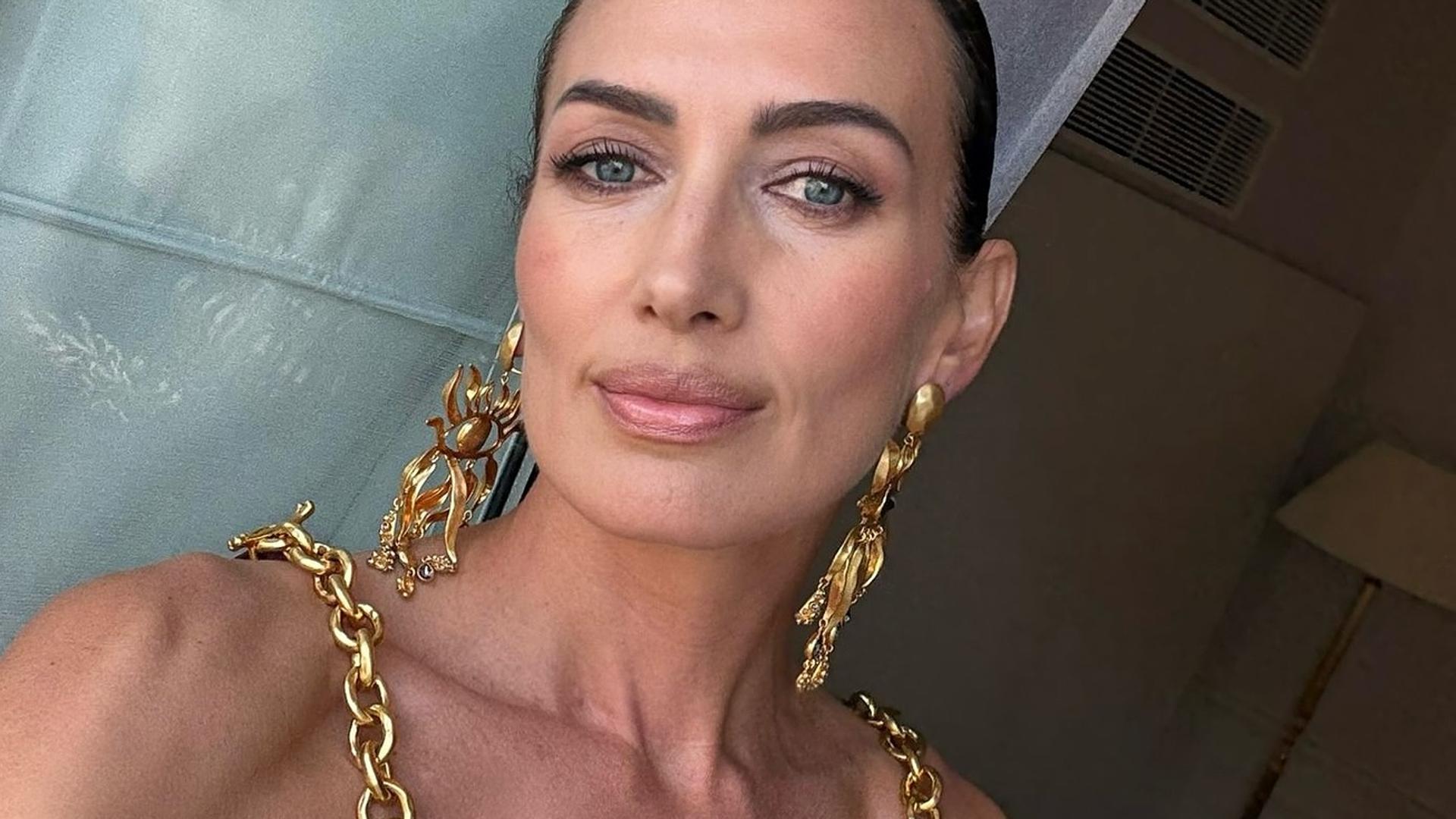 Ni sombra de ojos ni eyeliner: para un efecto lifting de ojos necesitas un bronceador y un corrector