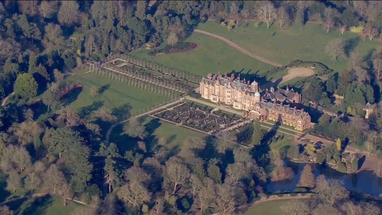 El destierro del expríncipe Andrés a Sandrigham, a 200 kilómetros de Londres