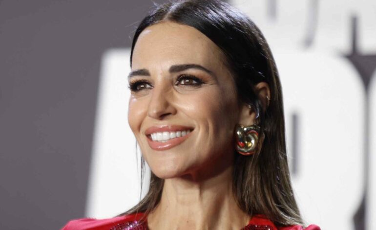 Las mujeres de más de 40 harán cola en las peluquerías para hacerse este flequillo efecto 10 años menos de Paula Echevarría