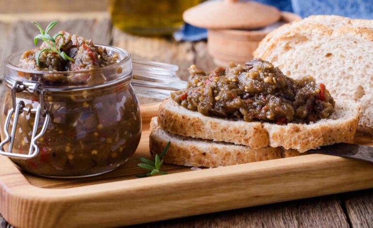 Cómo hacer un paté de berenjenas rápido y delicioso para que lo devoren hasta los niños