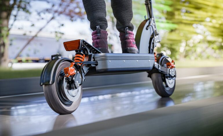 velocidad, uso de casco y otras normativas