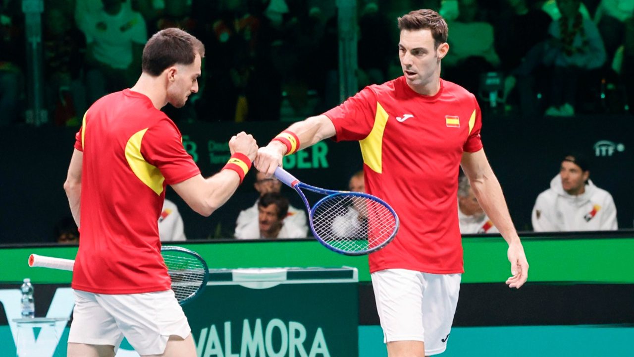¡España se planta en la final de la Copa Davis tras vencer a la Alemania de Zverev!