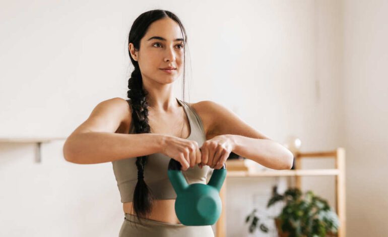 7 ejercicios fáciles para fortalecer tus manos y facilitar tu día a día