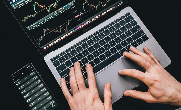 7 razones para hacer un curso de inversión en bolsa y mercados financieros