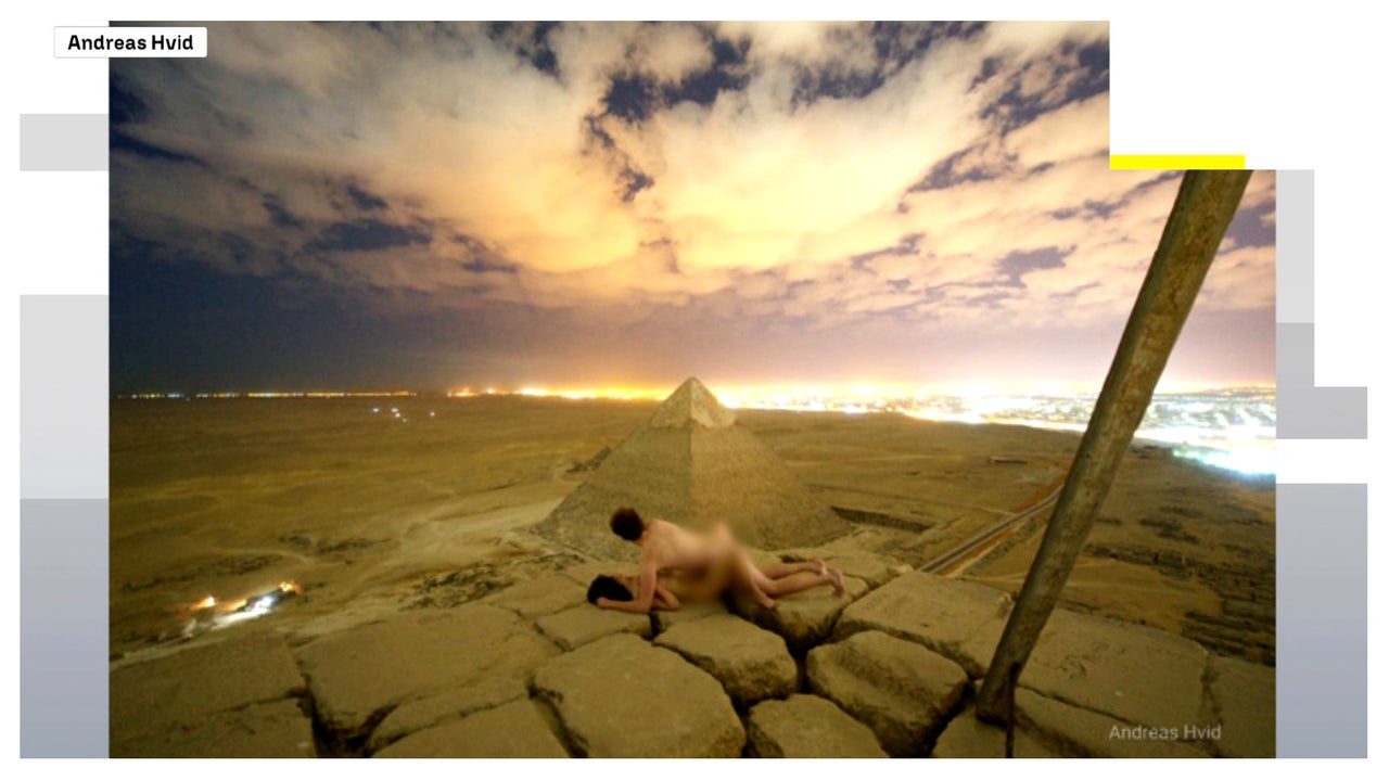 Detienen en Egipto a tres turistas por hacerse fotos desnudos en las pirámides