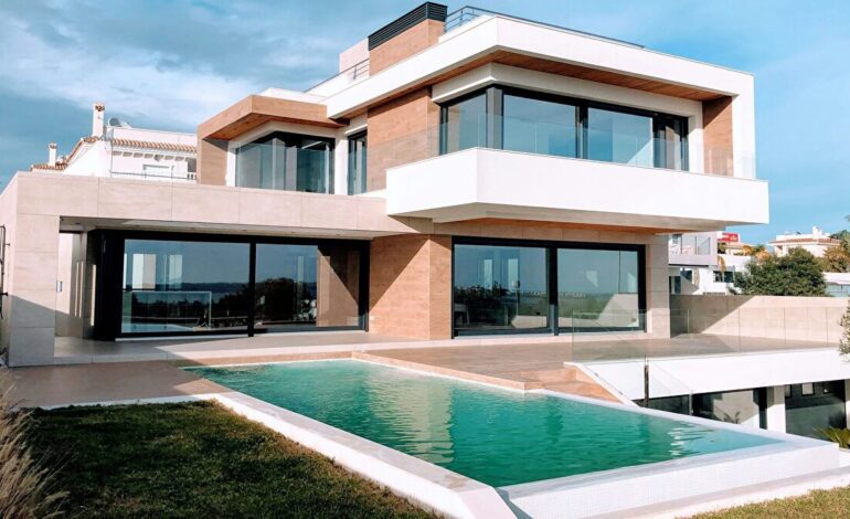 De dormir en el suelo al chalé: cómo el capitalismo cambió nuestras viviendas