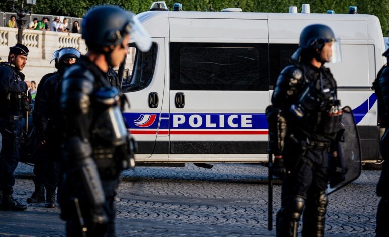 Una decena de heridos y un vecino de la zona detenido