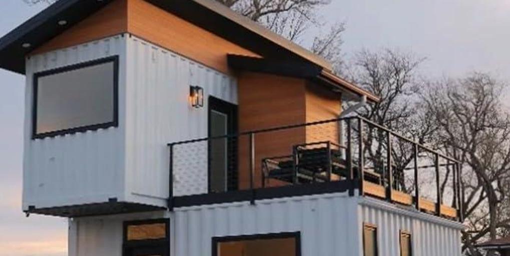 La casa prefabricada de Amazon personalizable, con dos plantas y amplia terraza por menos de 25.000 euros