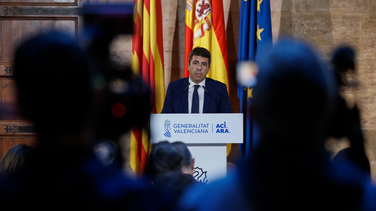 podría enfrentarse a penas de hasta un año de cárcel si miente en la comisión de la DANA