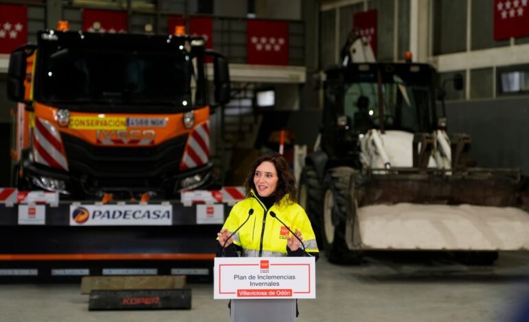 Ayuso asegura que quien «ose» ser «un contrapoder» del Gobierno de Sánchez será «perseguido y acuchillado»