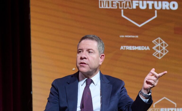 Veo a bastante gente de mi partido calentando por la banda