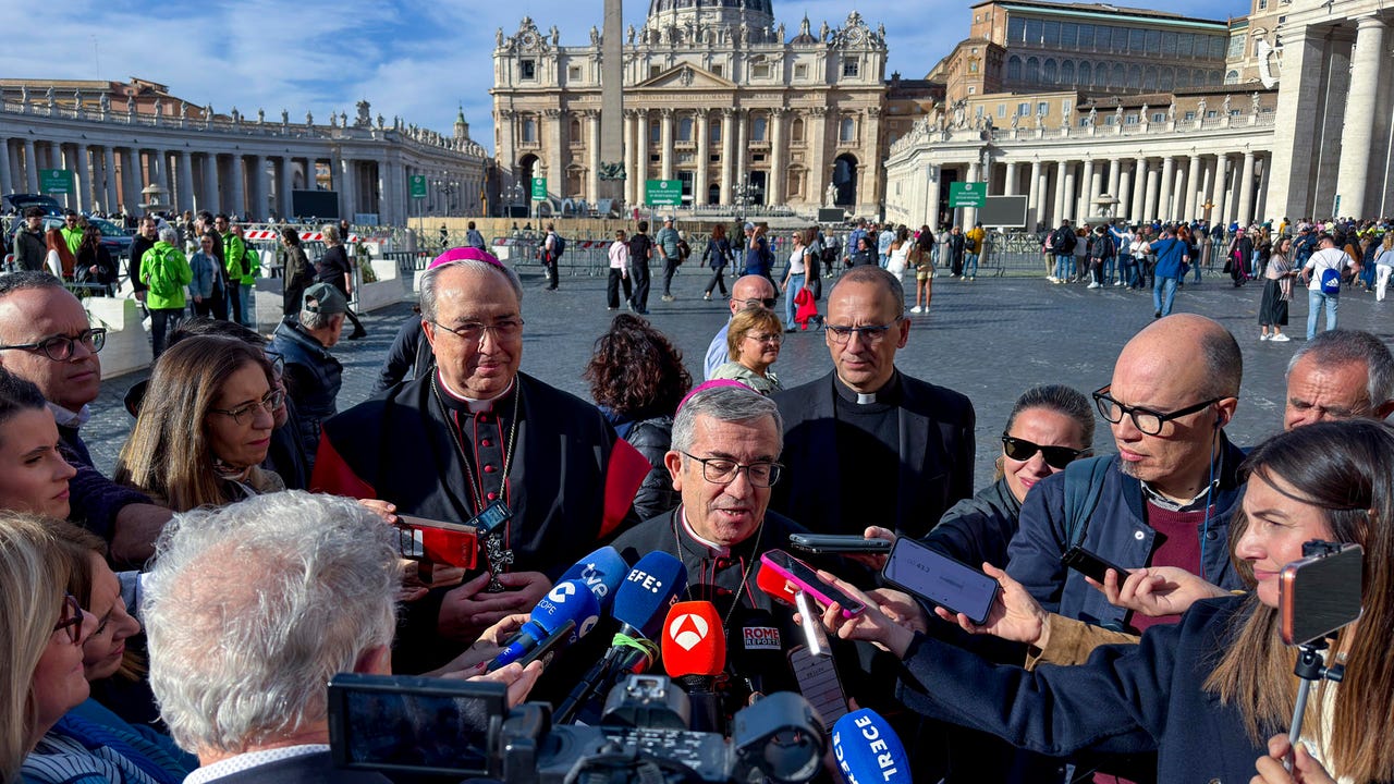 La Iglesia española cree que León XIV podría firmar pronto la renuncia del obispo de Cádiz tras reunirse con el papa