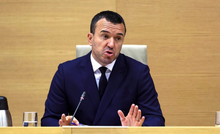 Mompó reconoce que «se tardó mucho en enviar el mensaje» de alerta por la DANA en Valencia y que solo era por la presa de Forata