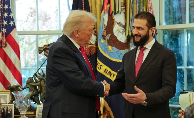 Trump recibe a Ahmed Al-Sharaa, presidente de Siria y exyihadista: «Es un líder fuerte»