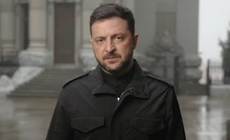 Zelenski, en un callejón sin salida entre no perder la «dignidad» de su país y «no dar al enemigo razones» para decir que no quieren la paz