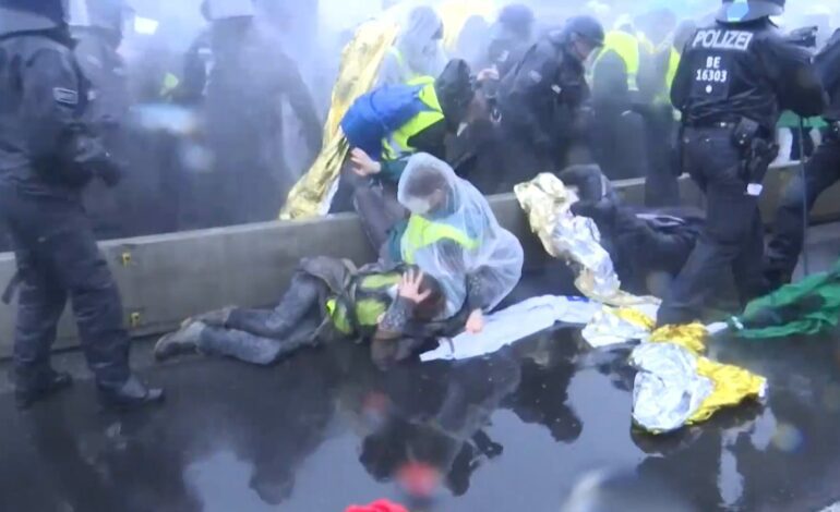Tensión en Alemania por las protestas contra la organización juvenil de extrema derecha de AfD