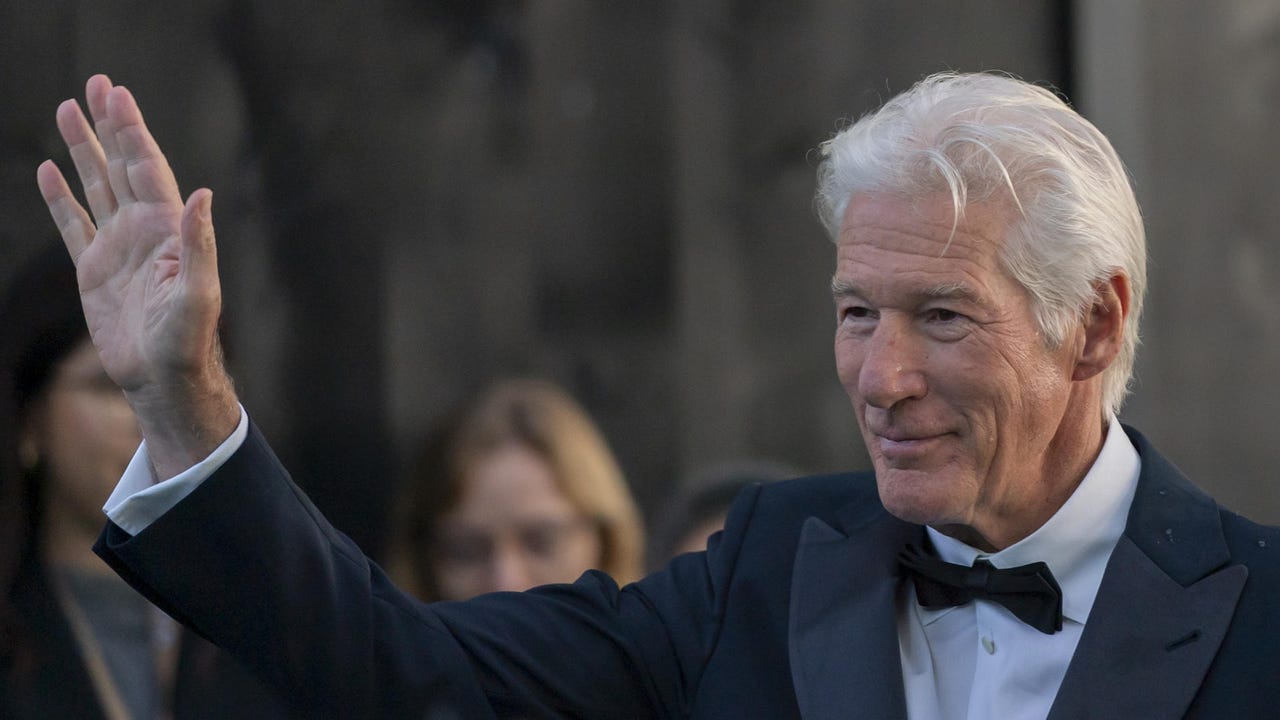 Richard Gere encenderá el Gran Árbol de Navidad de Murcia el 28 de noviembre