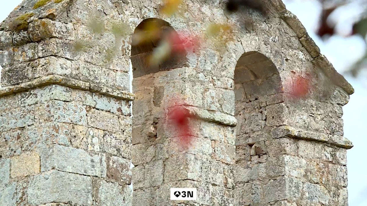 Roban la campana de iglesia de Quintana de Pino, en Burgos