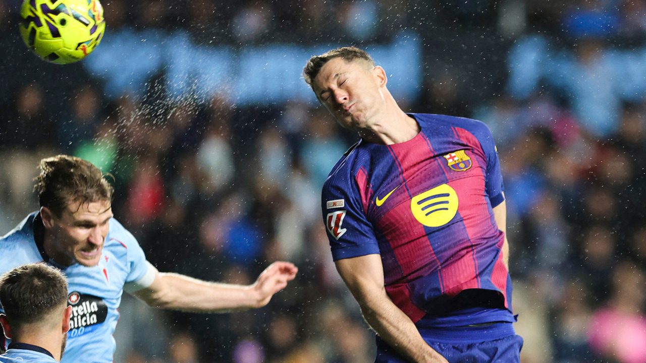 El increíble remate de Lewandowski que calmó al Barça en la locura de Balaídos