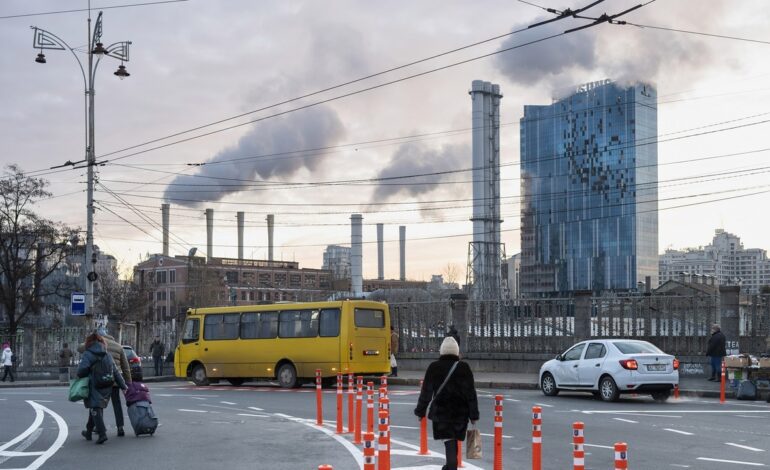 Rusia deja fuera de servicio todas las plantas térmicas de Centrenergo tras su ataque más masivo contra Ucrania
