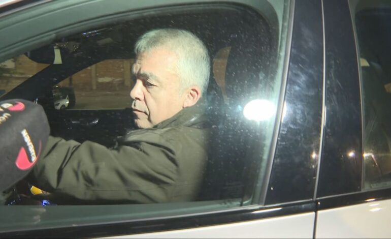 Santos Cerdán pasa su primera jornada en libertad incumpliendo su promesa de hablar para desmentir «mentiras y manipulaciones»