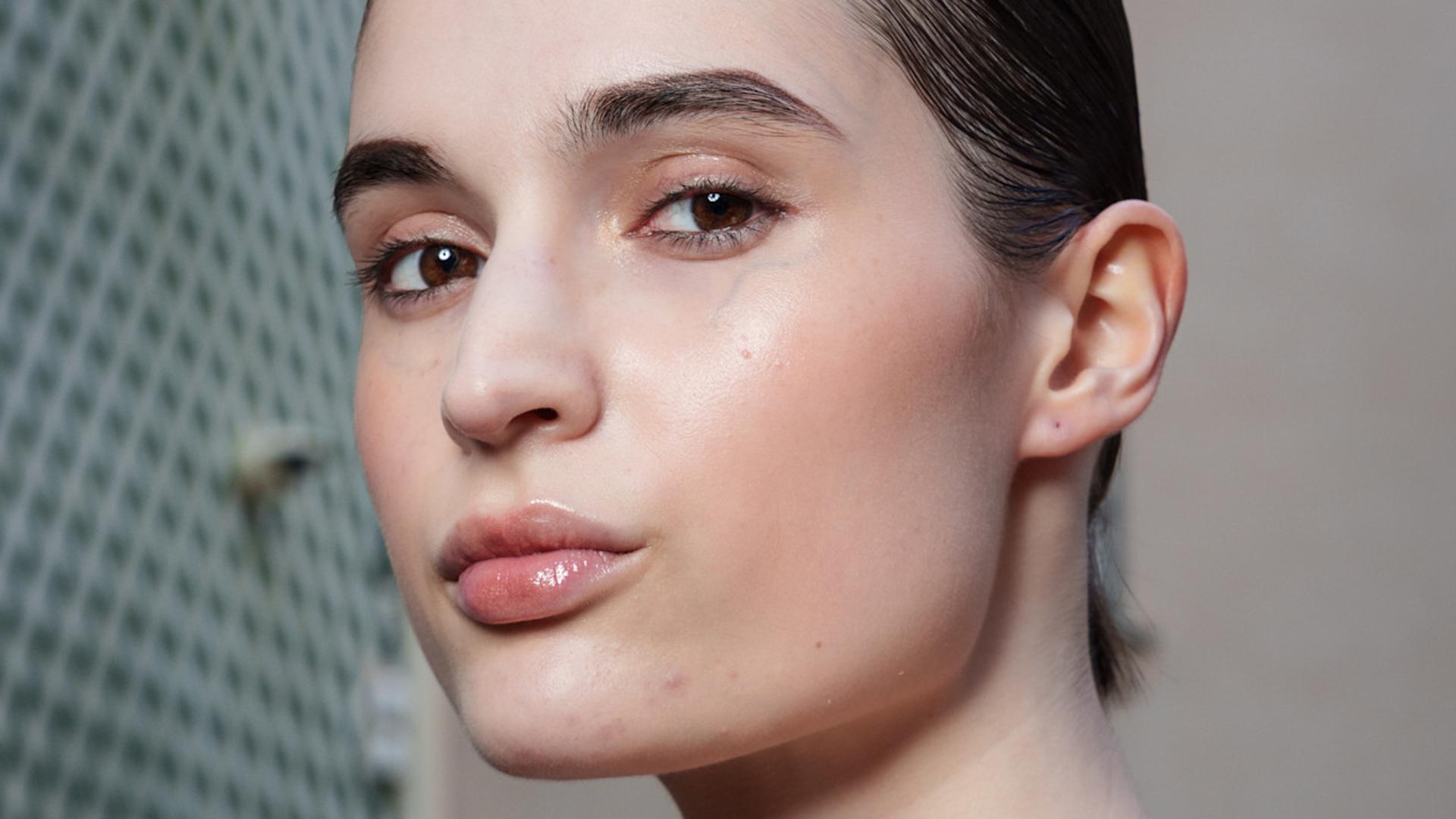 Por qué querrás este otoño un sérum facial personalizable a la medida de tu piel