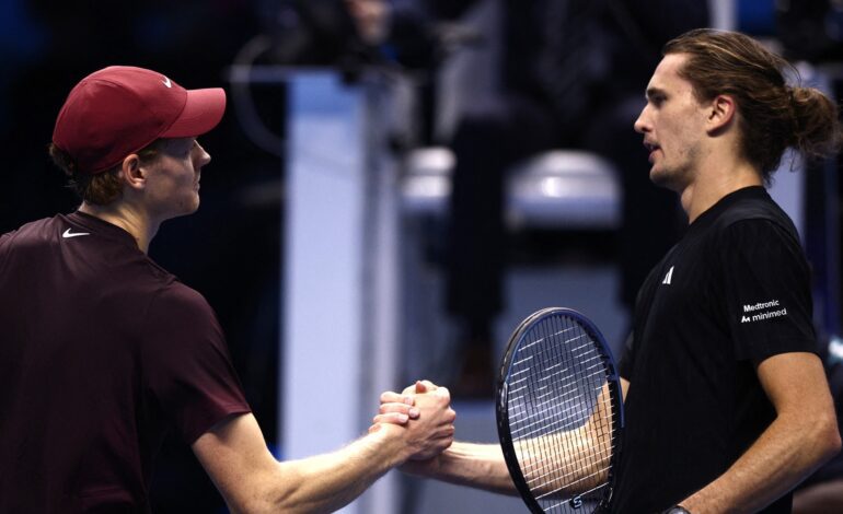 Jannik Sinner aplaca a Zverev y sella su pase a las semifinales de las Nitto ATP Finals
