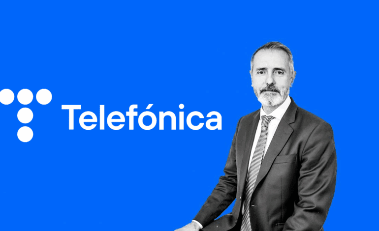 Telefónica consigue en España récord histórico en clientes de banda ancha y contrato móvil