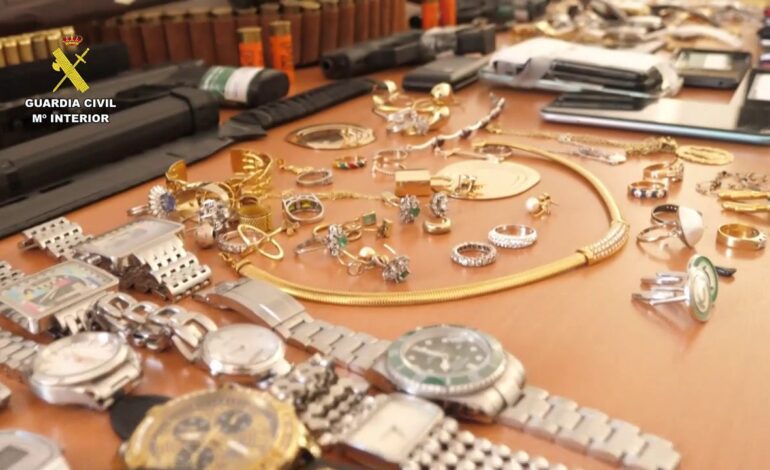 El tocomocho y la estampita, los clásicos de las estafas, que como el turrón reaparecen en Navidad