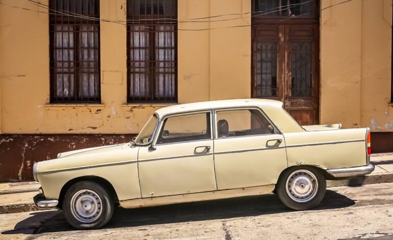 El truco que todo conductor debería saber para arrancar en pendiente y que el coche no se cale