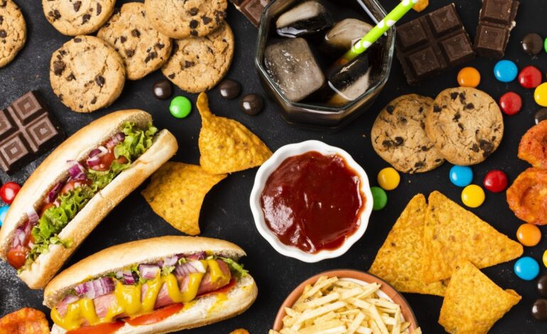 Consumo prohibirá los ultraprocesados en la alimentación infantil en hospitales y en residencias de mayores