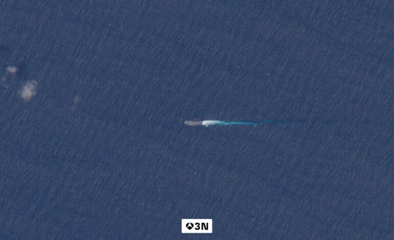 Varios buques de guerra estadounidense están cada vez más cerca de Venezuela