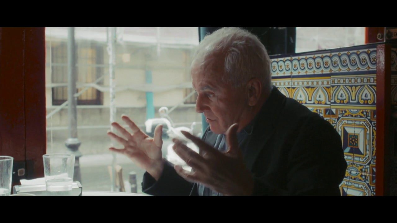 Abascal y Blas Piñar son dos imbéciles. No hay nada ahí detrás, son cascarones vacíos