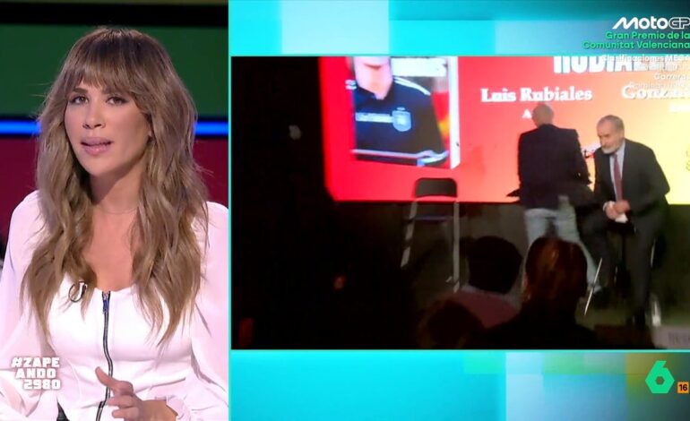 María Gómez reacciona a los huevazos que recibió Luis Rubiales: «Qué reflejos, es Sandokan»