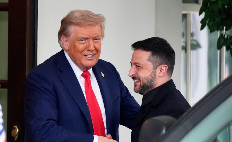 Zelenski busca negociar con un Trump que ve «muy cerca» el acuerdo mientras Rusia acusa a Europa de rehacer el plan de paz