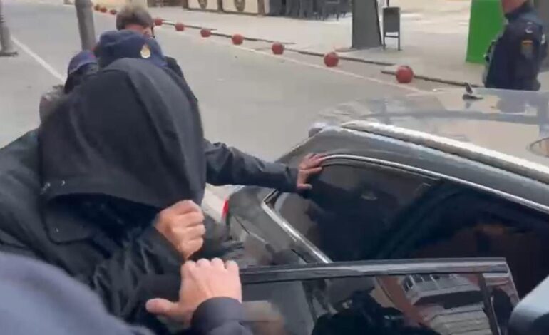 La jueza deja en libertad al anestesista de la clínica dental de Alzira