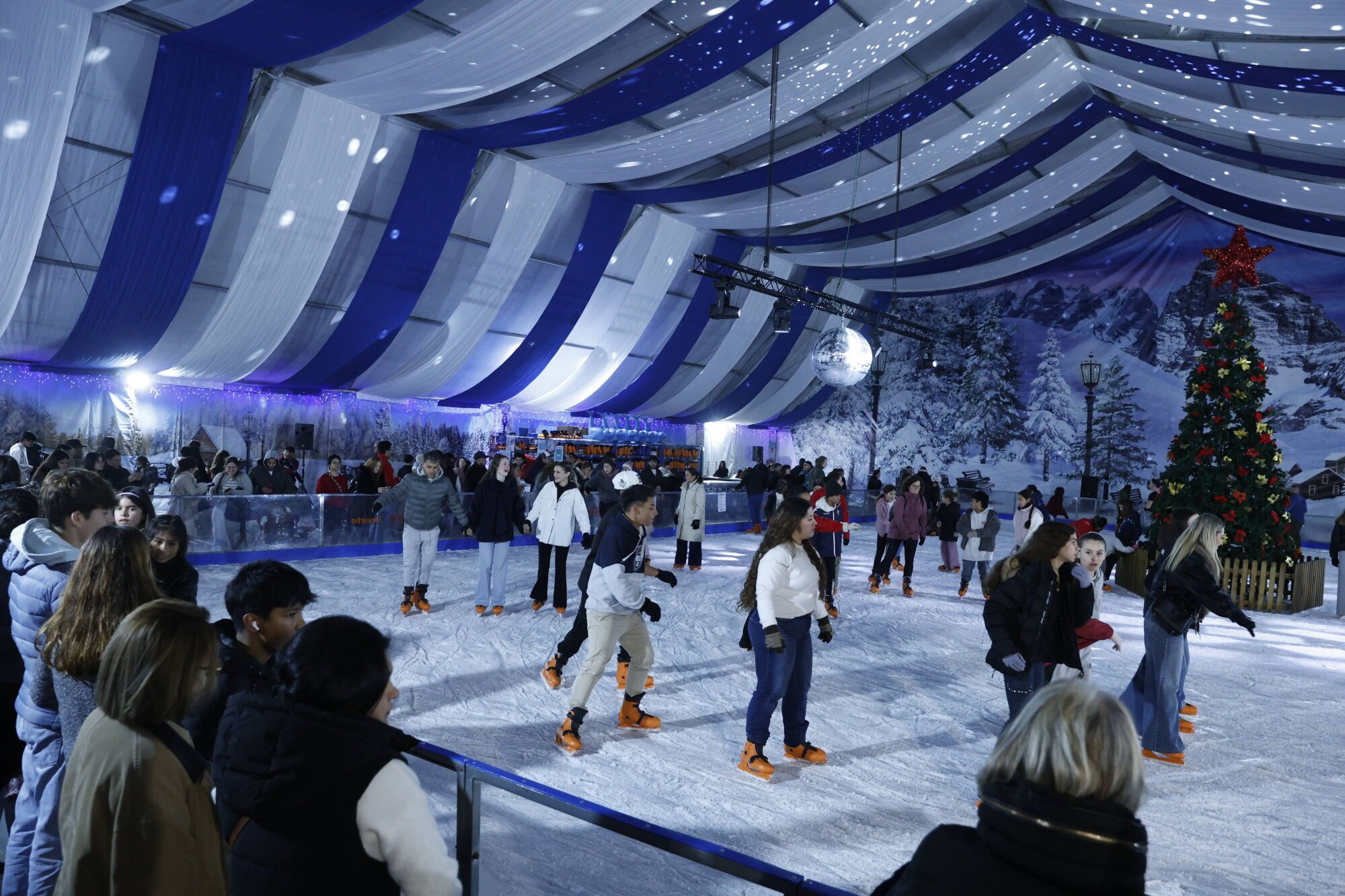 El Solarón, paraíso navideño en Gijón