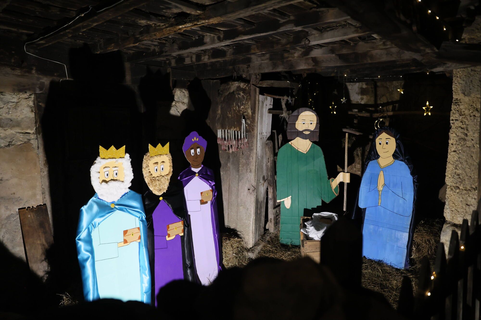 EN FOTOS: Así brilla Aciera, el pueblo asturiano más navideño del mundo