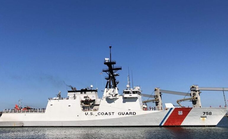 EEUU confisca 9 toneladas de cocaína en un operativo antinarcóticos contra un barco en el Pacífico Oriental